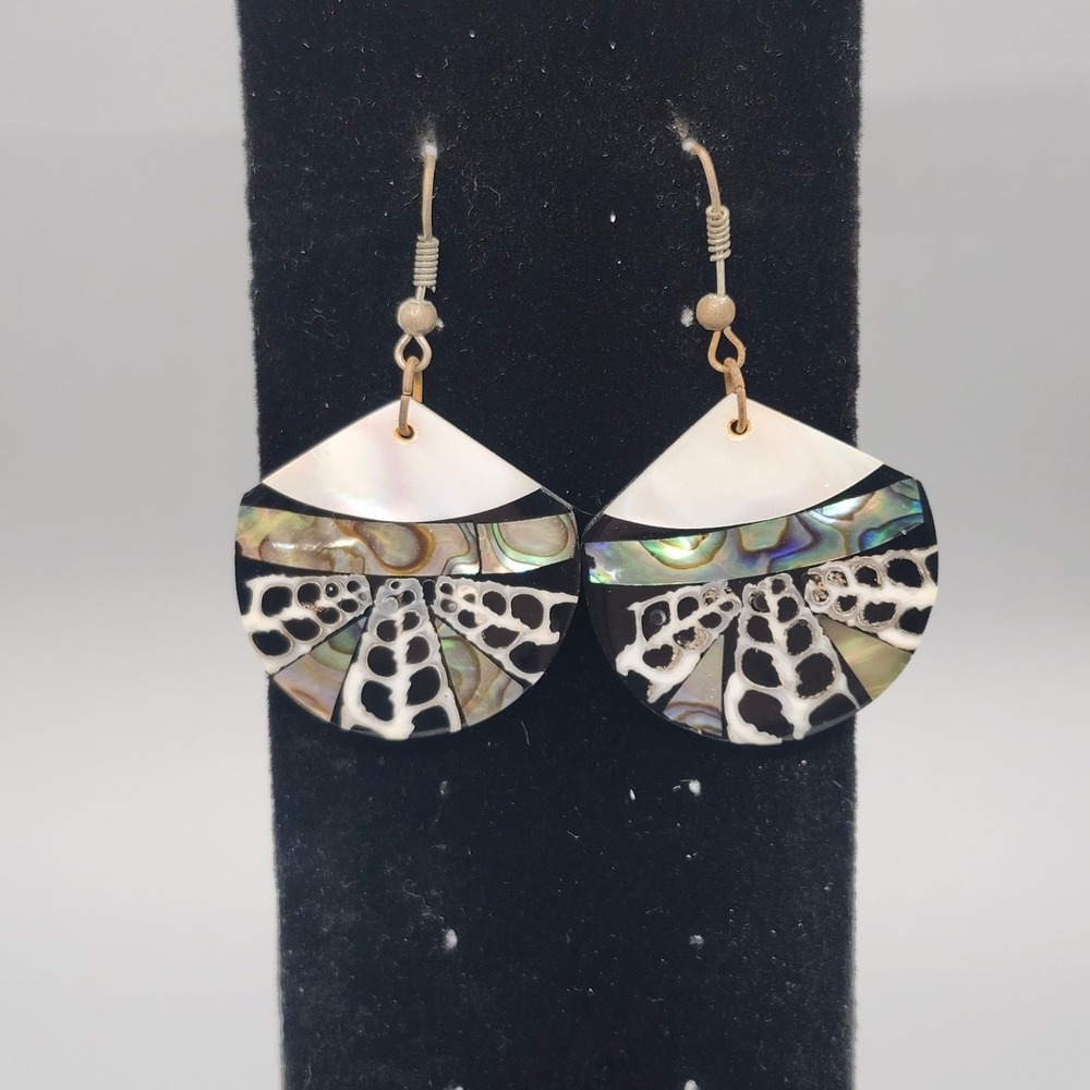 Abalone MOP Inlay Dangle Earrings Mosaic Giraffe Pattern Drop Shell Art
